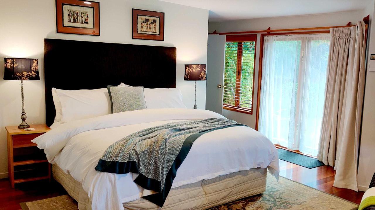 Moon Gate Bed & Breakfast 5*