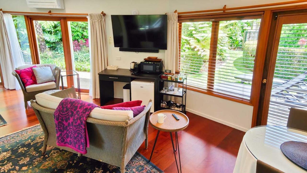 Moon Gate Bed & Breakfast Kerikeri