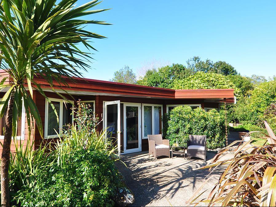 Moon Gate Bed & Breakfast 5*